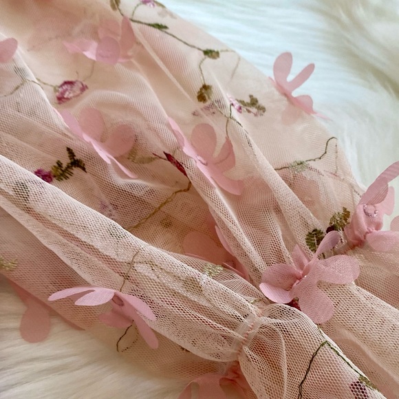 NWOT SHEIN Size M Square Neck Tulle Puff Sleeve Blouse Pink 3D Floral appliqués - Picture 6 of 11